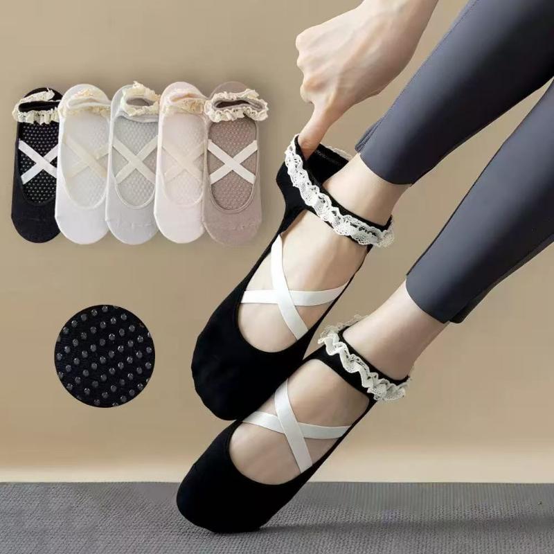 1 paire de chaussettes de Pila - Pilates & Yoga Unleashed Studio Tuckahoe avis et prix